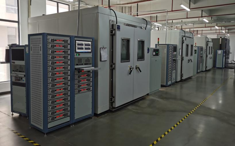 IEC61215/UL1703 PV modules climatic aging test/DH CL HF test chamber IEC61215/UL1703 PV modules climatic aging test/DH CL HF test chamber